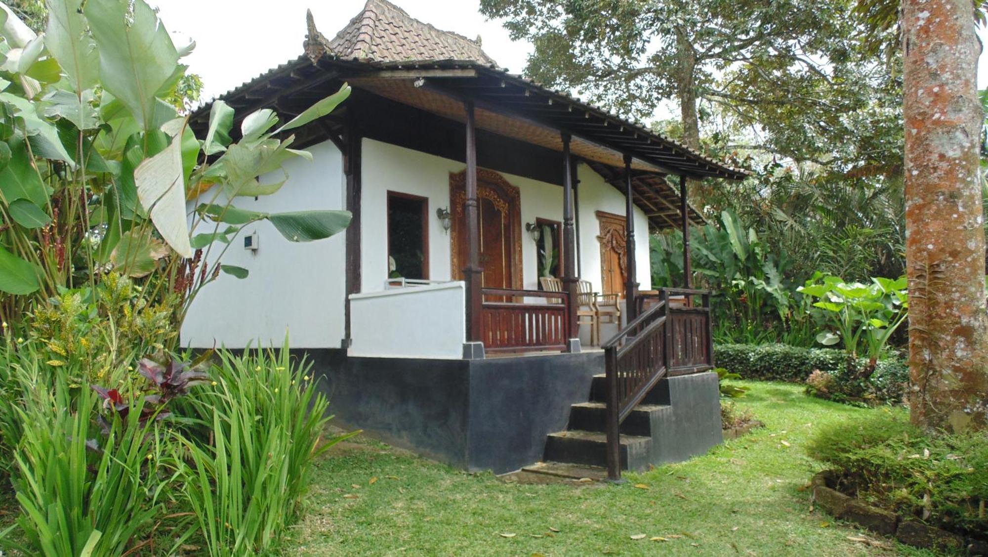 Bali Mountain Retreat Villa Selemadeg  Exterior photo